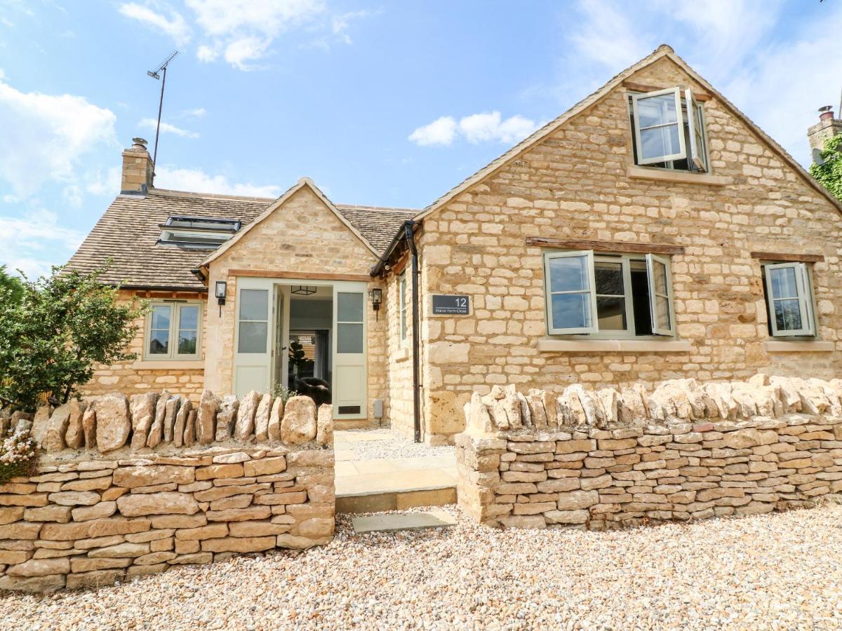 12 Manor Farm Close Kingham Buitenkant foto