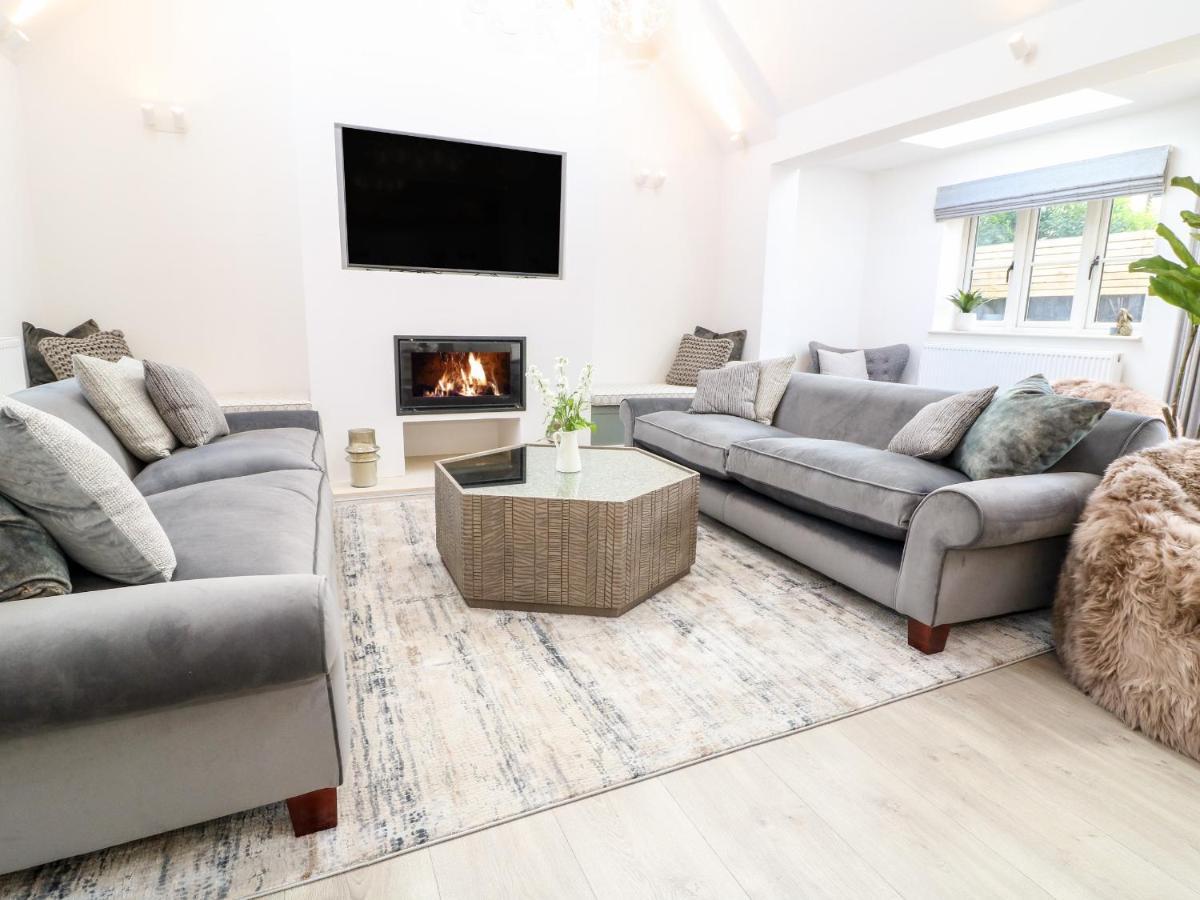 12 Manor Farm Close Kingham Buitenkant foto